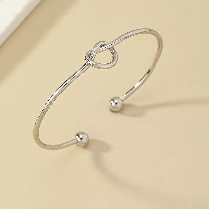 Twisted Bangle Bracelet